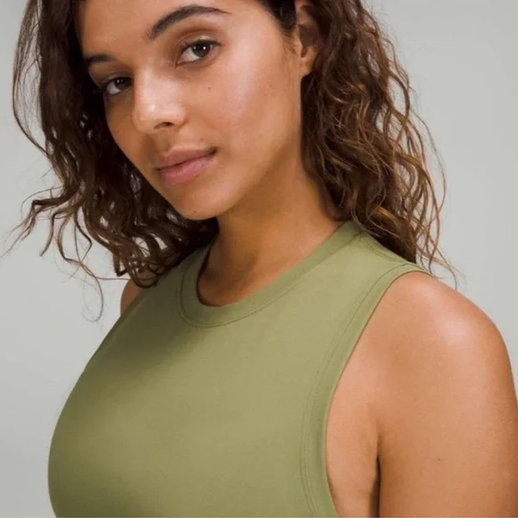 lululemon athletica Avocado Olive Green Sleeveless Midi Dress - Picture 6 of 7